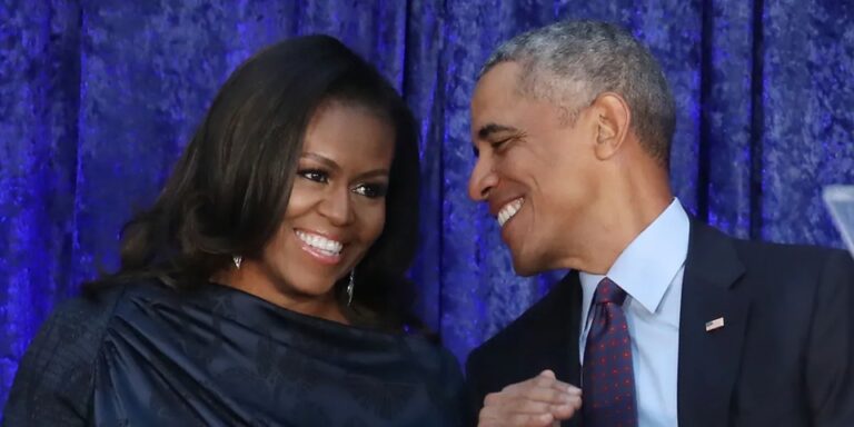 Barack & Michelle Obama Celebrate Daughter Sasha’s Birthday With Stunning Family Photo, Igniting a Stir
