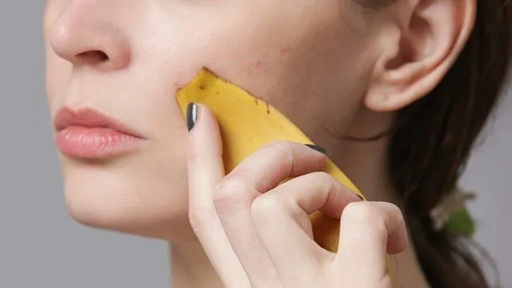 10 Surprising Ways to Use Banana Peels Around the Home