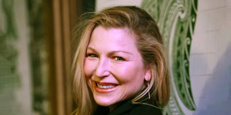 Tatum O’Neal Walks With Cane at Son’s Wedding After Stroke — Fans React to ‘Touching’ Photos