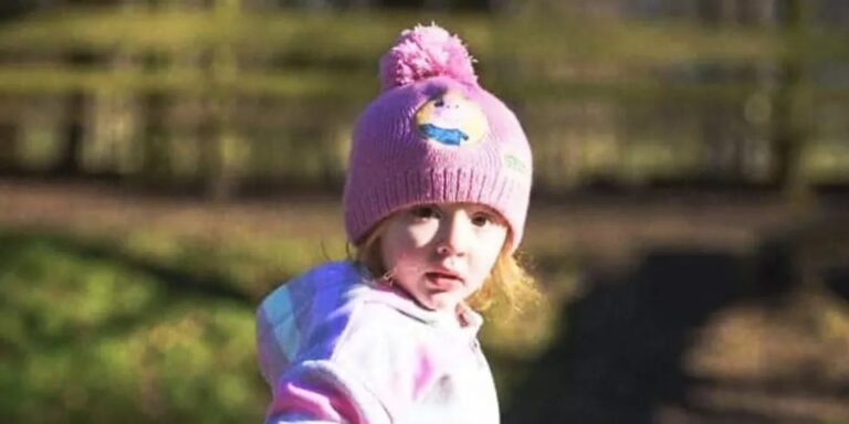 Girl, 3, Dies in Mom’s Arms After Misdiagnosis – Now Her Mother Shares What Happened That Day