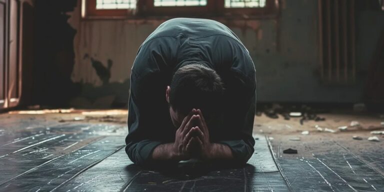 My Husband Dumped Me and Married My Sister for an Inheritance, Then Begged Me to Take Him Back — Story of the Day