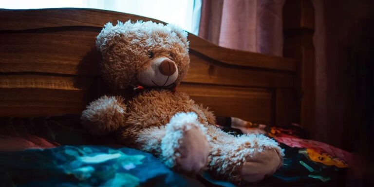 My Daughter Refused to Let Go of Her New Teddy Bear Until I Discovered a Hidden Camera Inside – Story of the Day