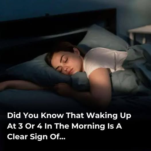 Waking Up Between 3 am and 5 am? Here’s What It Means