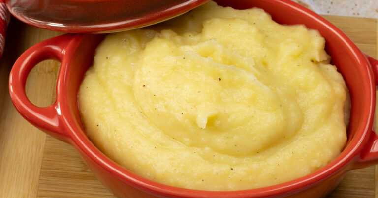 The secret to perfect mashed potatoes – viral hack