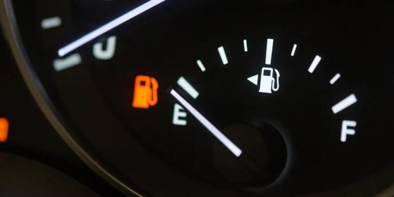 My Sister Borrowed My Car for a Month and Didn’t Refill the Tank Before Returning It – I Ended Up Missing a Job Interview